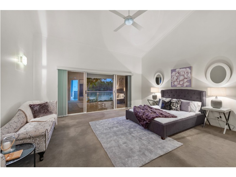 10 Aranui Street, Yeronga QLD 4104