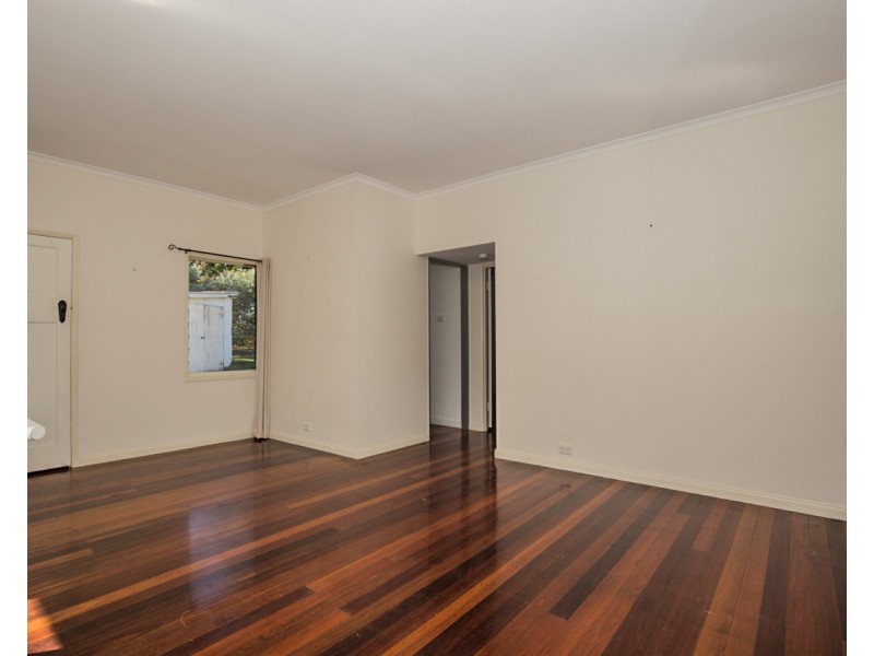 14 Robinson Street, Moorooka QLD 4105