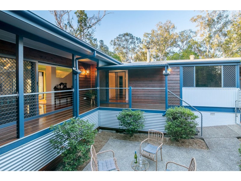 443 Brisbane Valley Highway, Pine Mountain QLD 4306