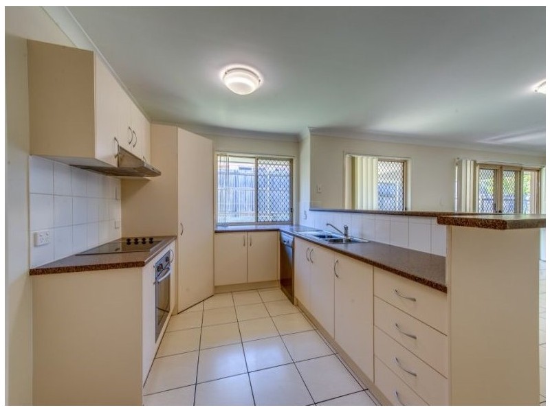 10 Van Asch Close, Doolandella QLD 4077