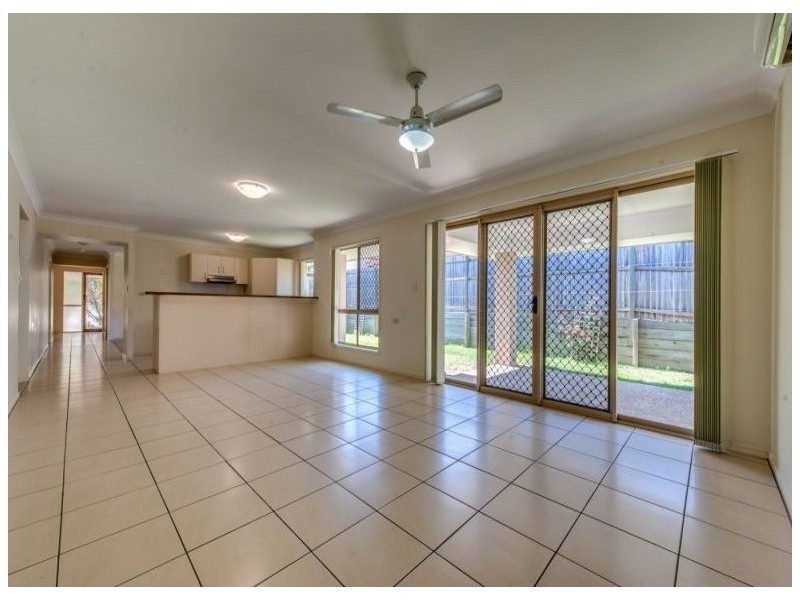 10 Van Asch Close, Doolandella QLD 4077