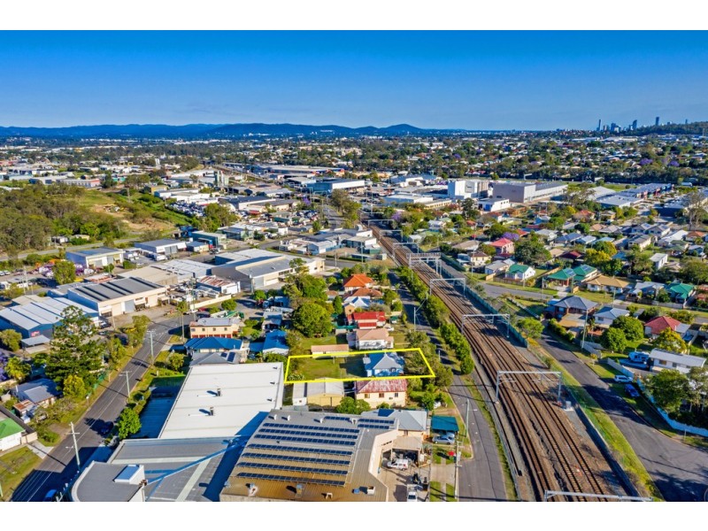 30 Delph Street, Coopers Plains QLD 4108