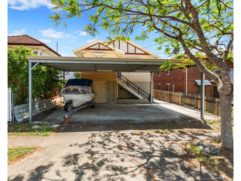 124 Chaucer Street, Moorooka QLD 4105