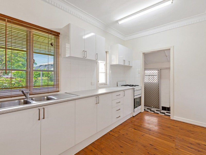 1 Ormonde Road, Yeronga QLD 4104