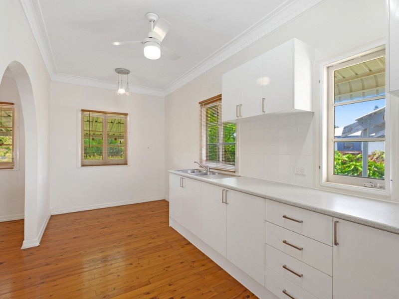 1 Ormonde Road, Yeronga QLD 4104