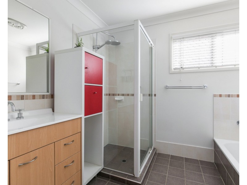 118 Ekibin Road, Annerley QLD 4103