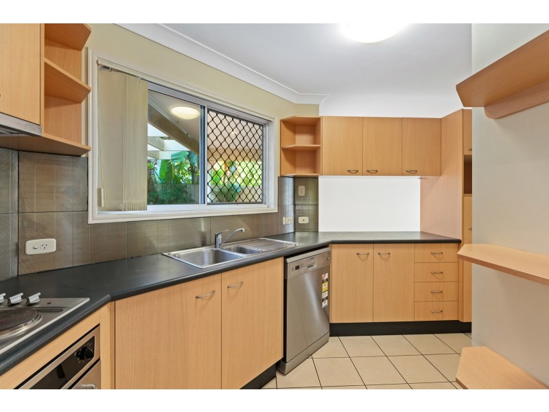 1/117 Ekibin Road, Annerley QLD 4103