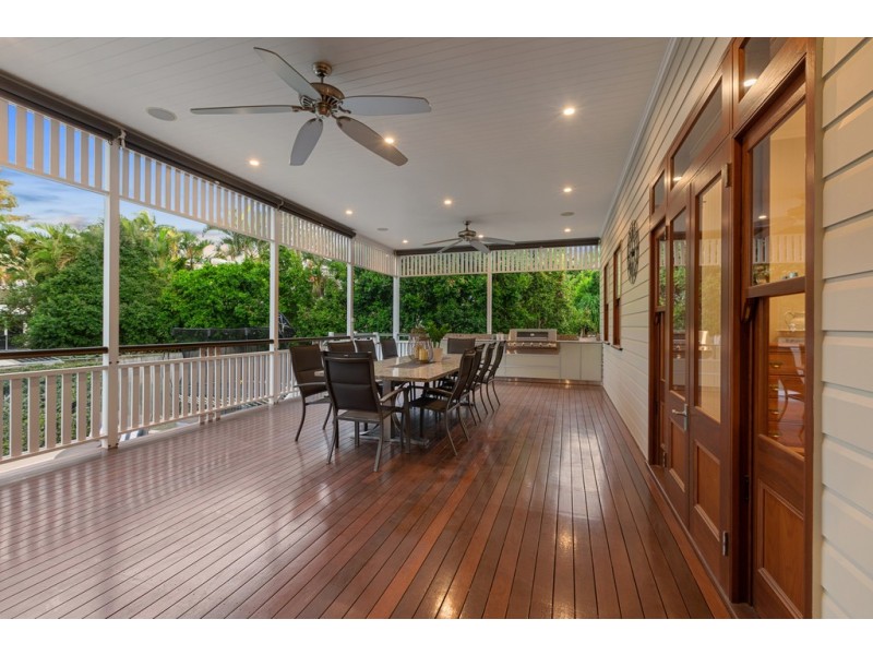 95 Ferndale Street, Annerley QLD 4103