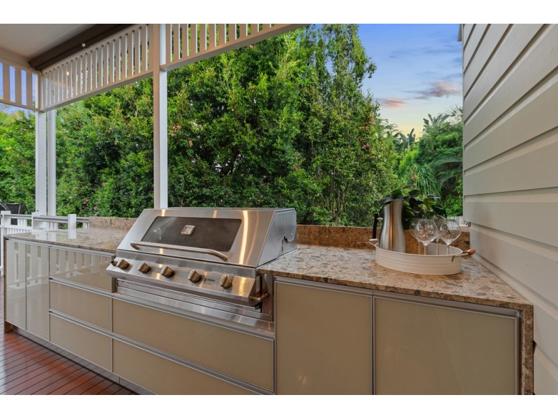 95 Ferndale Street, Annerley QLD 4103