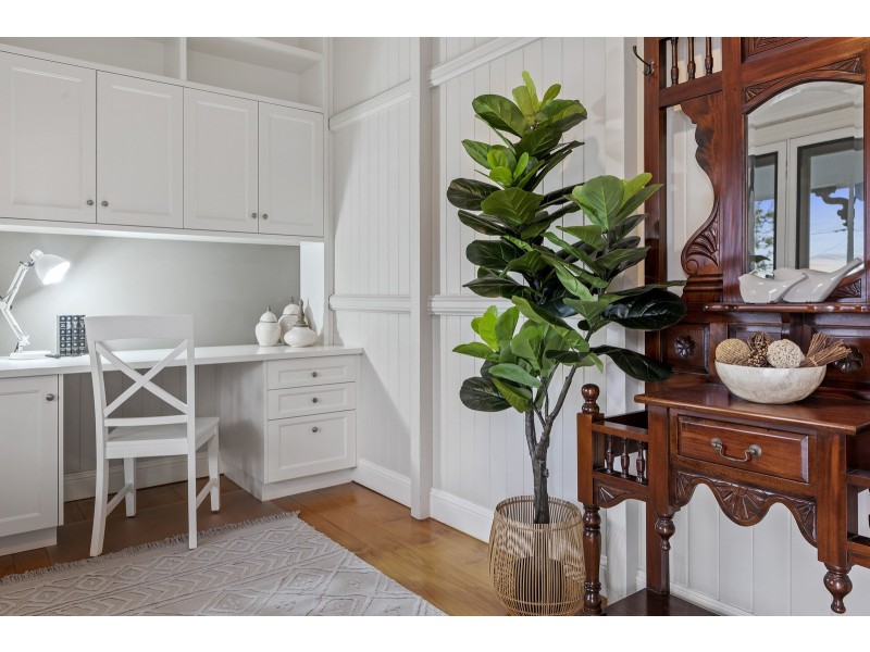 95 Ferndale Street, Annerley QLD 4103