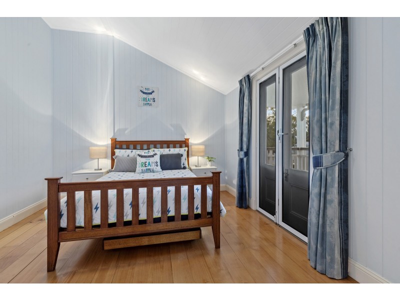 95 Ferndale Street, Annerley QLD 4103