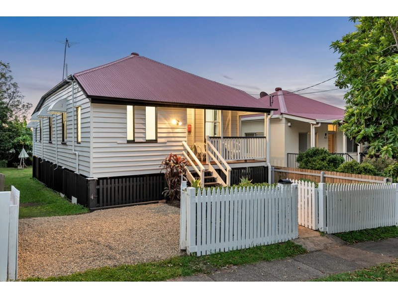 35 Caroline Street, Annerley QLD 4103