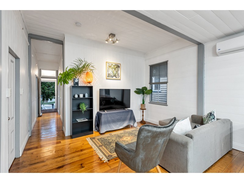 35 Caroline Street, Annerley QLD 4103