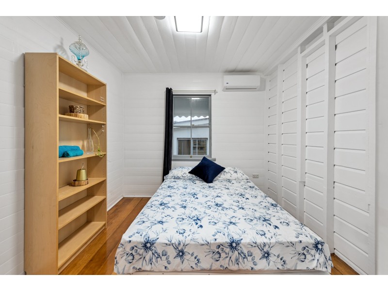 35 Caroline Street, Annerley QLD 4103