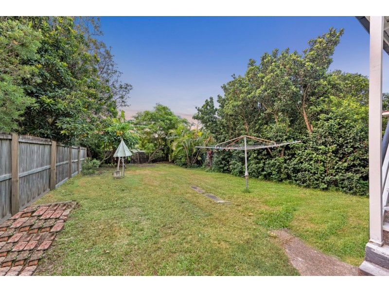 35 Caroline Street, Annerley QLD 4103