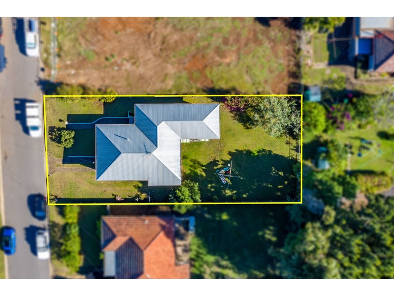 24 Thornycroft Street, Tarragindi QLD 4121