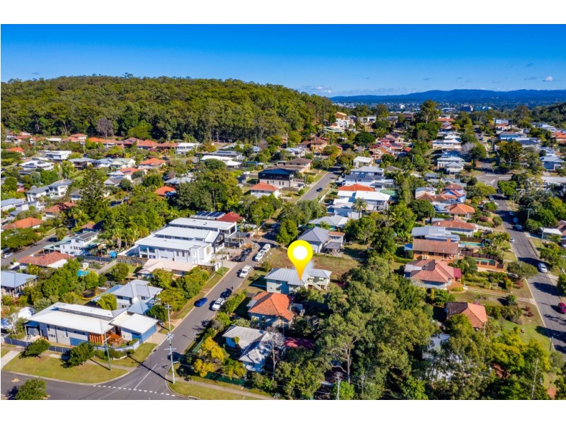 24 Thornycroft Street, Tarragindi QLD 4121