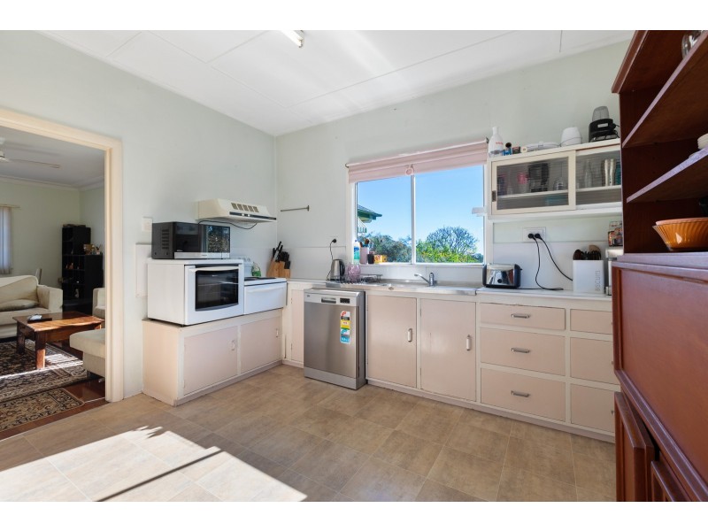 24 Thornycroft Street, Tarragindi QLD 4121