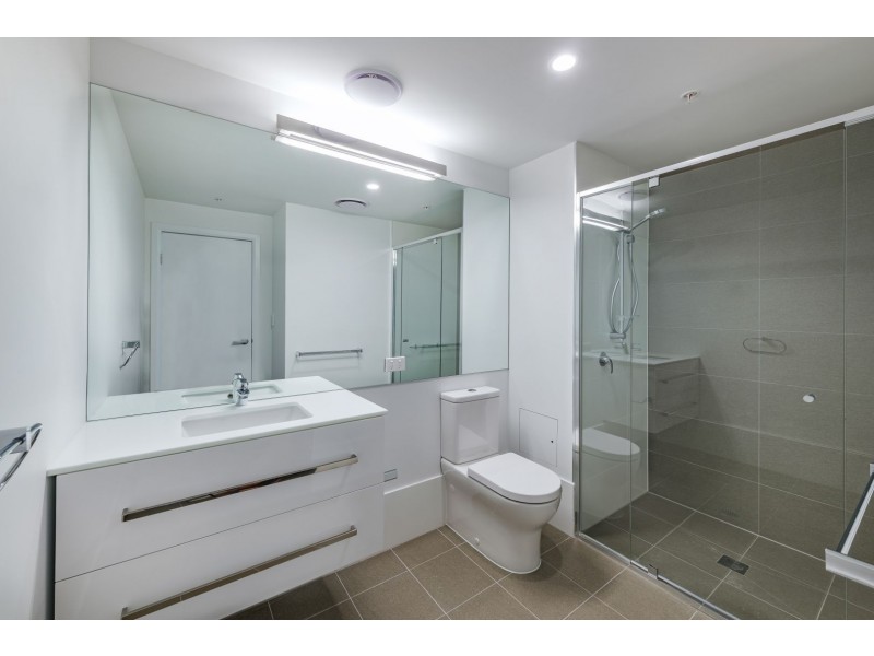 10610/300 Old Cleveland Road, Coorparoo QLD 4151