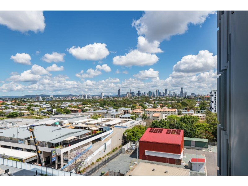 10610/300 Old Cleveland Road, Coorparoo QLD 4151