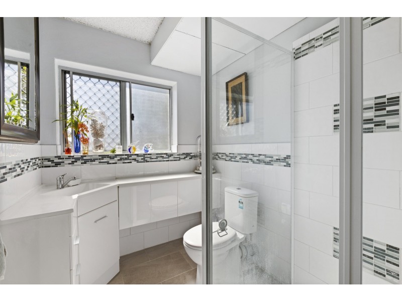 1/75 Waldheim Street, Annerley QLD 4103