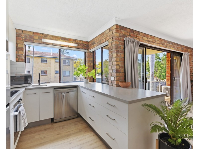 1/115 Park Road, Yeronga QLD 4104