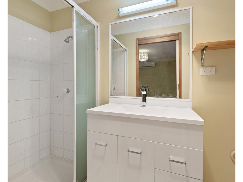 14 Nyleta Street, Coopers Plains QLD 4108