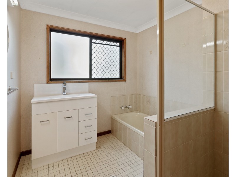 14 Nyleta Street, Coopers Plains QLD 4108