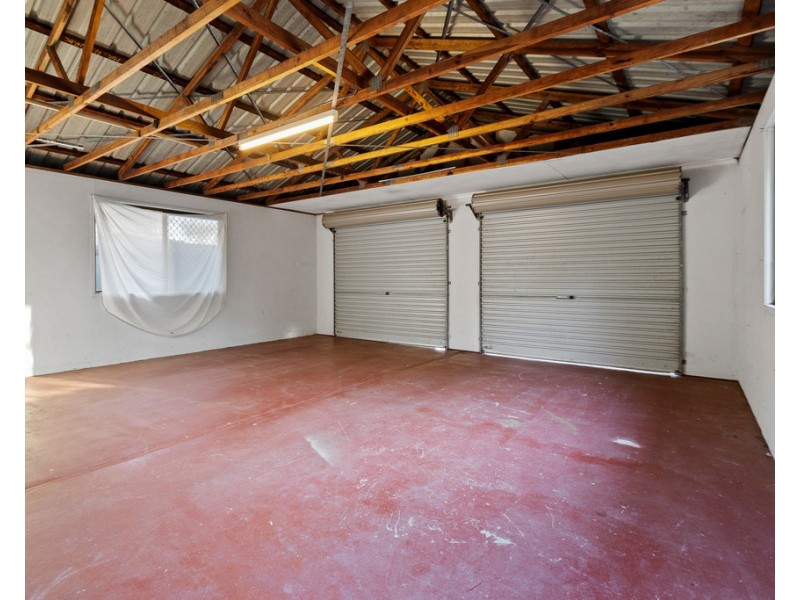 14 Nyleta Street, Coopers Plains QLD 4108