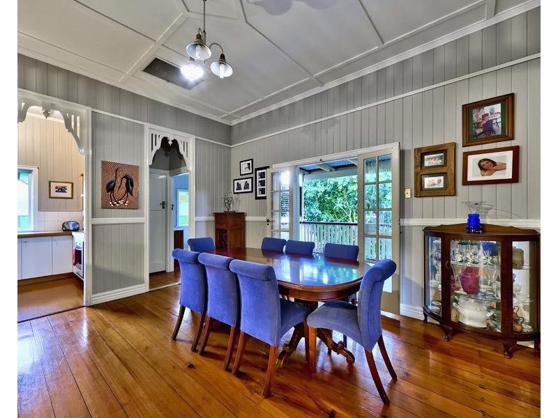 19 Laurier Street, Annerley QLD 4103