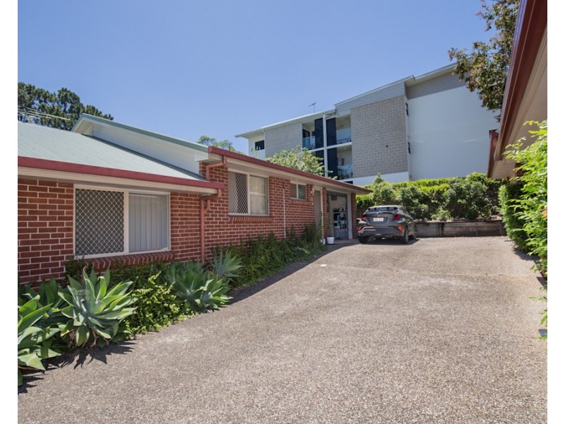 2/27 Fenton Street, Fairfield QLD 4103