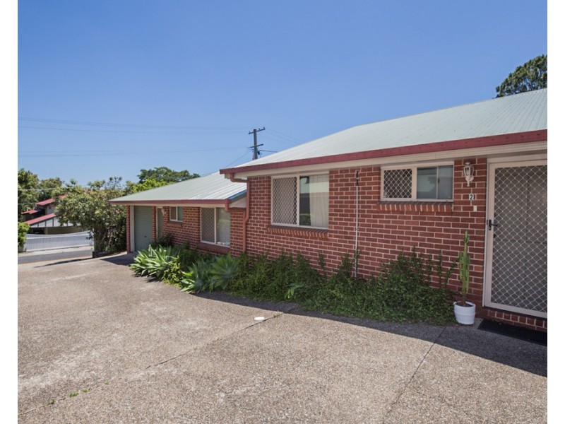 2/27 Fenton Street, Fairfield QLD 4103