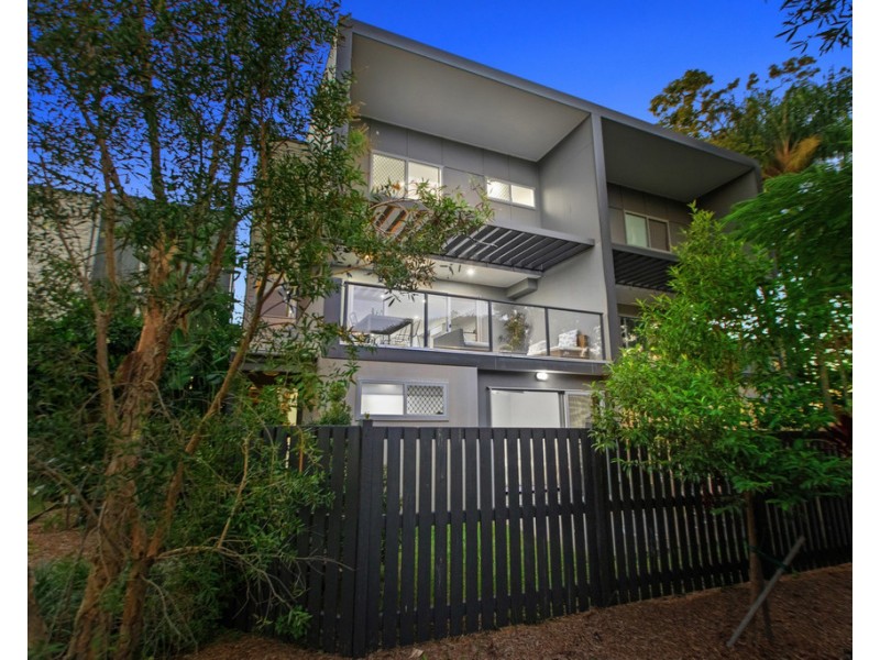 13/15 Bland Street, Coopers Plains QLD 4108