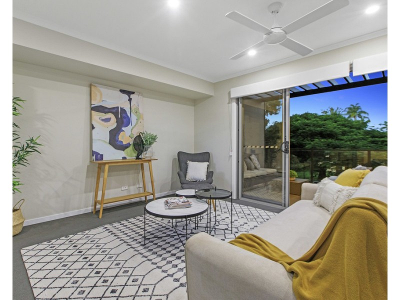 13/15 Bland Street, Coopers Plains QLD 4108