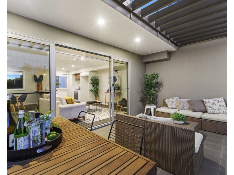 13/15 Bland Street, Coopers Plains QLD 4108