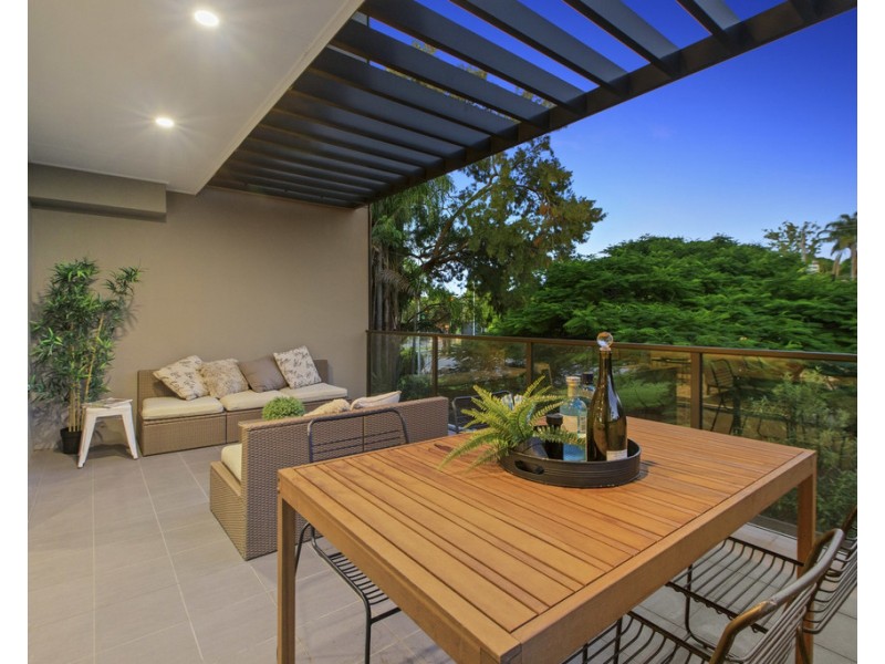 13/15 Bland Street, Coopers Plains QLD 4108