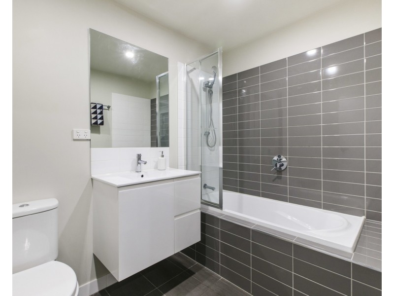 13/15 Bland Street, Coopers Plains QLD 4108