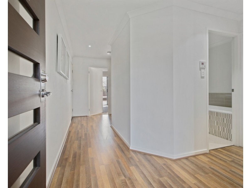 27 Wylie Court, Springfield Lakes QLD 4300