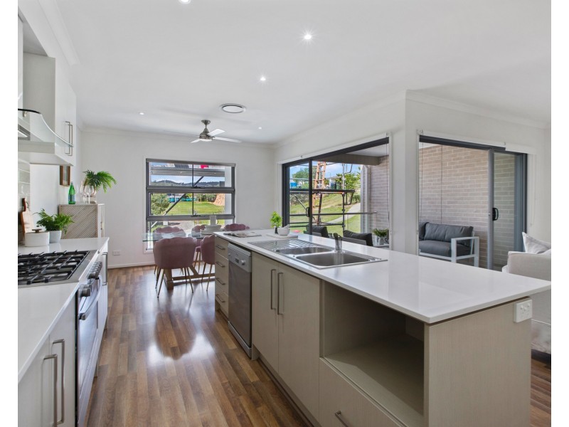 27 Wylie Court, Springfield Lakes QLD 4300