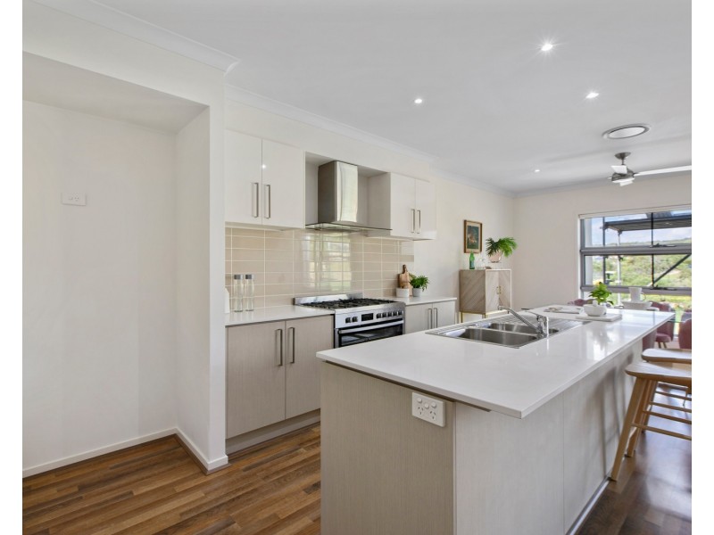 27 Wylie Court, Springfield Lakes QLD 4300