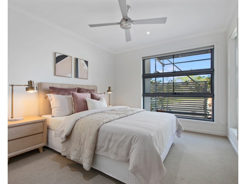 27 Wylie Court, Springfield Lakes QLD 4300