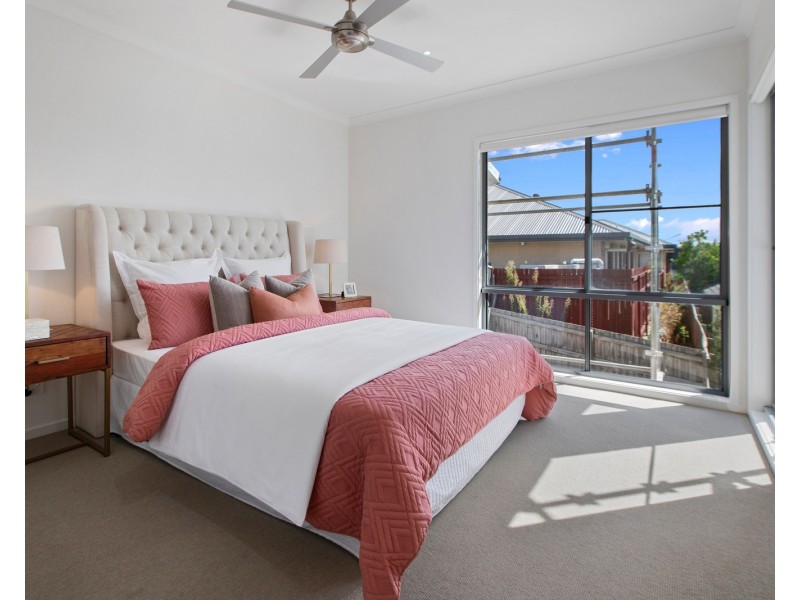 27 Wylie Court, Springfield Lakes QLD 4300