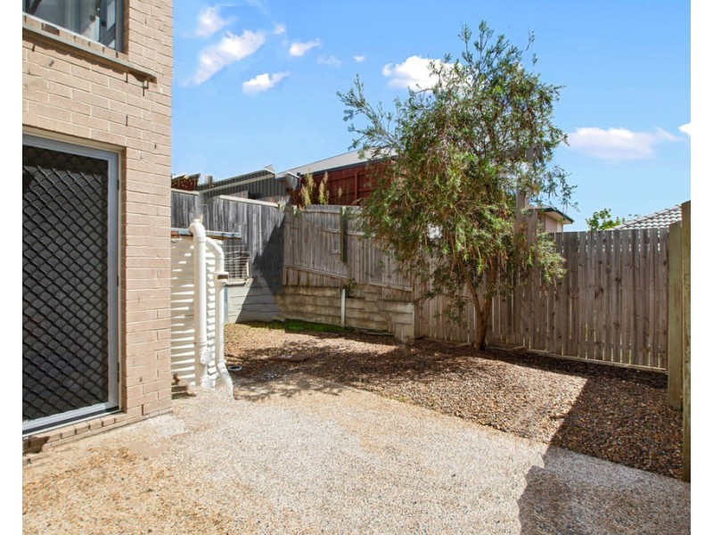 27 Wylie Court, Springfield Lakes QLD 4300