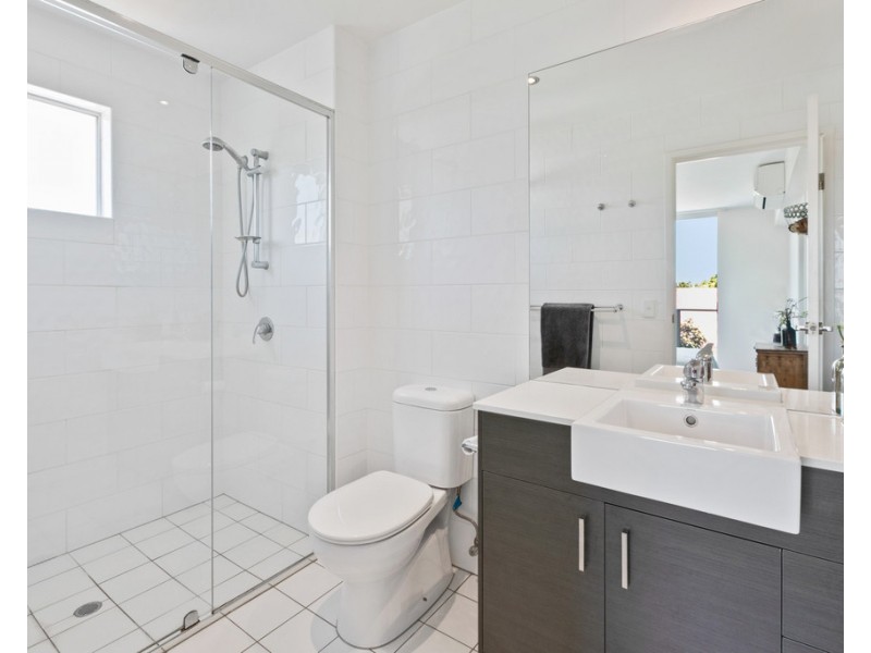 17/25 Cracknell Road, Annerley QLD 4103