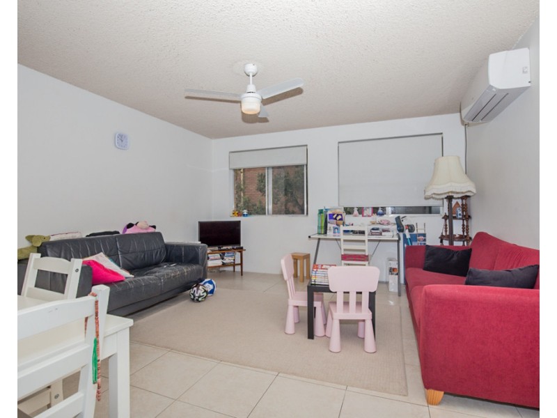 1/111 Chaucer St, Moorooka QLD 4105