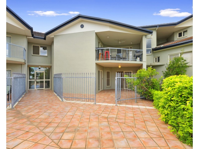 4/15 Nelson Street, Yeronga QLD 4104