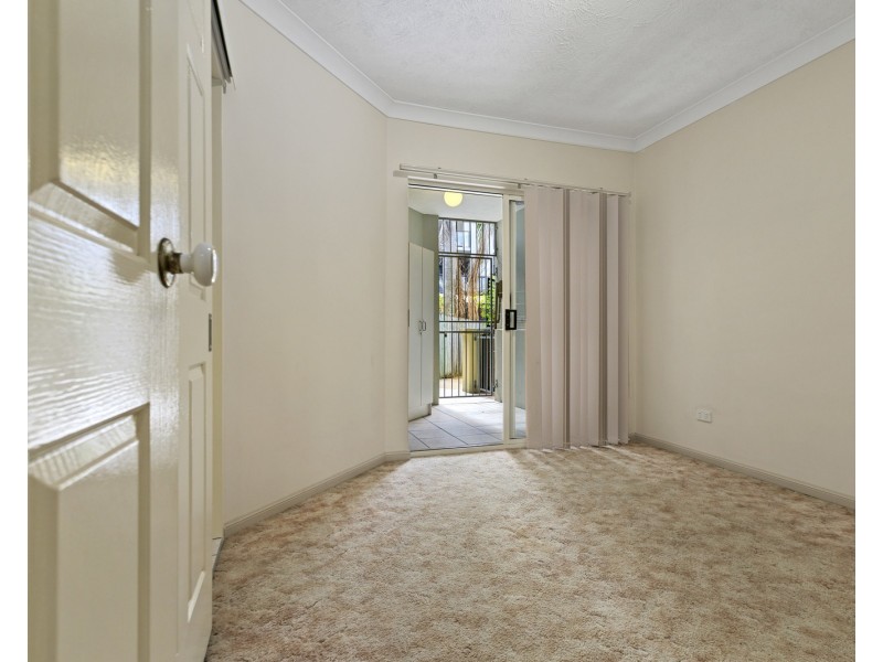 4/15 Nelson Street, Yeronga QLD 4104