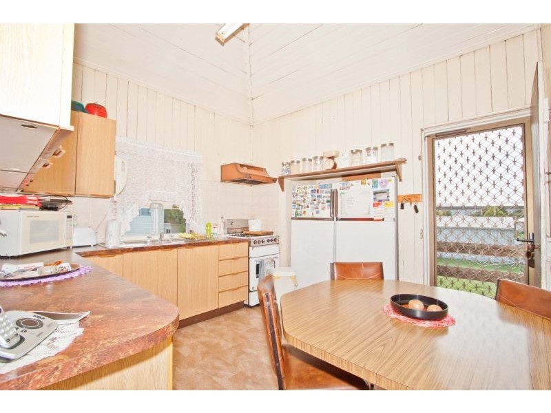 15 Carisbrook Street, Rocklea QLD 4106