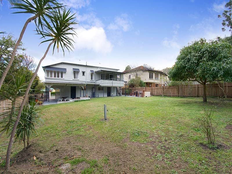 14 Aubigny Street, Annerley QLD 4103