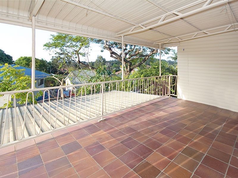 166 Andrew Avenue, Tarragindi QLD 4121